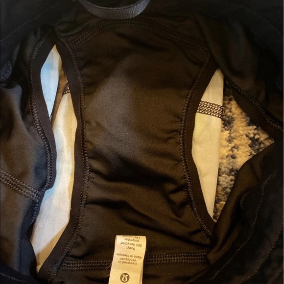 NWOT Lululemon Track That Short Mid Rise - Picture 6 of 10